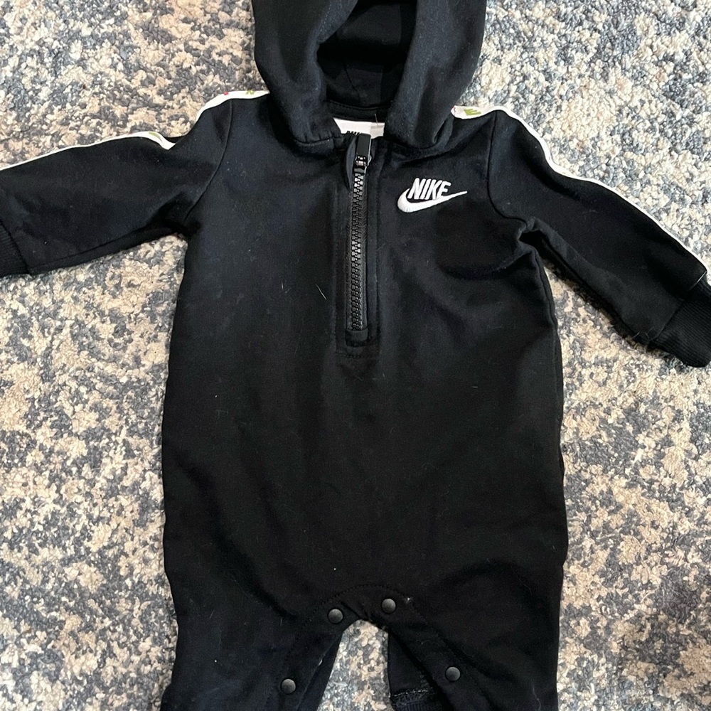 Nike Black Hooded Kids Footie